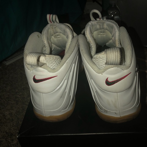 White Gucci X Nike Foamposite - Picture 3 of 5